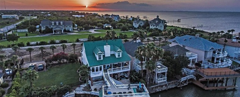 Dickinson, TX